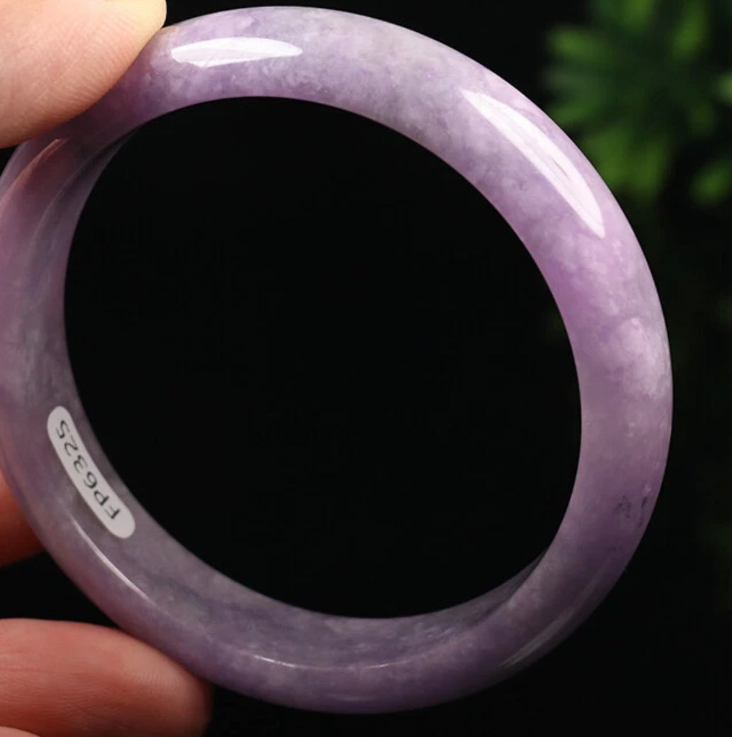 VINTAGE Medium Jadeite Lavender Jade Bangle Size 57 MM Rich Lavender Jade Shade G703 - JazzyJewelbyAmina