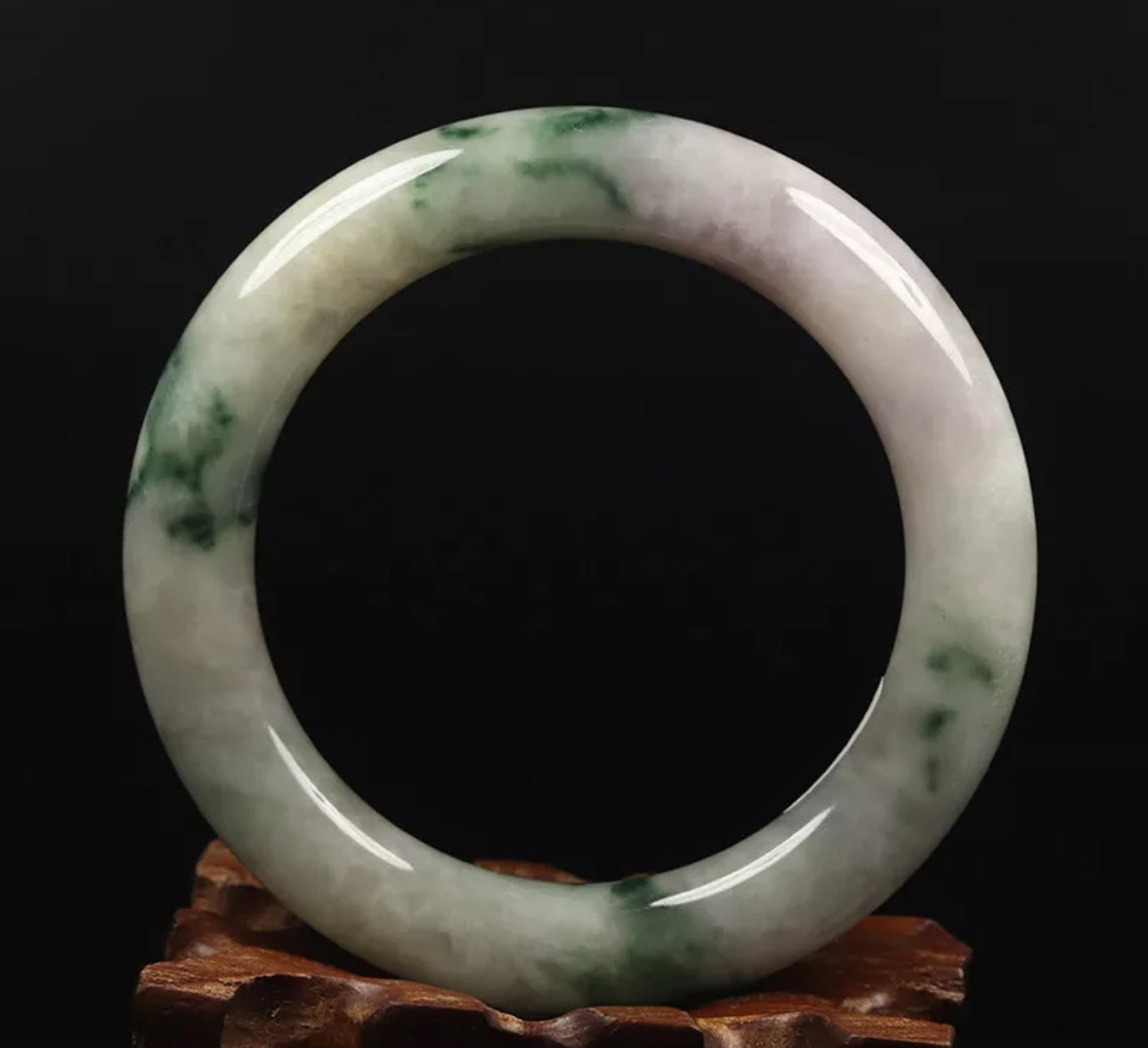 VINTAGE Medium Jadeite White Lavender Jade Bangle Round Princess Cut Size 57mm G404 - JazzyJewelbyAmina