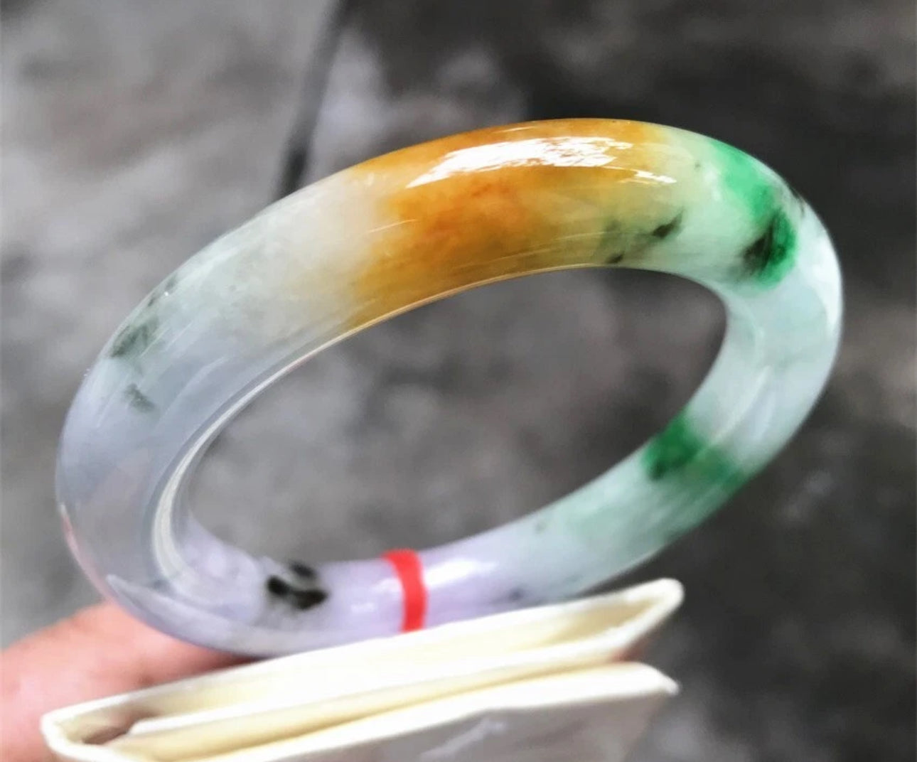VINTAGE Small Jadeite Green/Lavender/ Brown Jade Bangle Size 55.5 mm U303 - JazzyJewelbyAmina