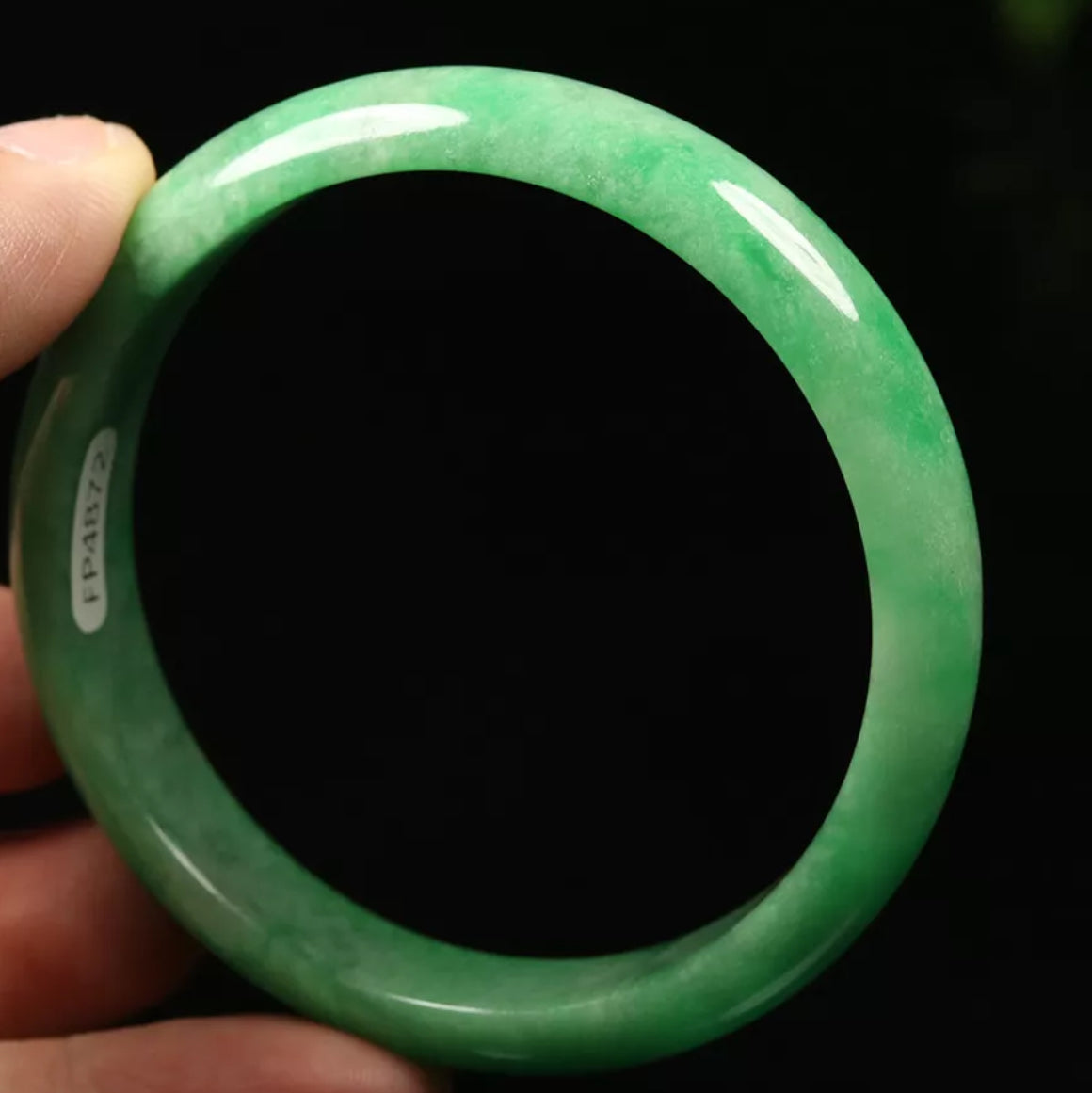 VINTAGE Medium Jadeite Green Jade Bangle Size 59mm S797 - JazzyJewelbyAmina
