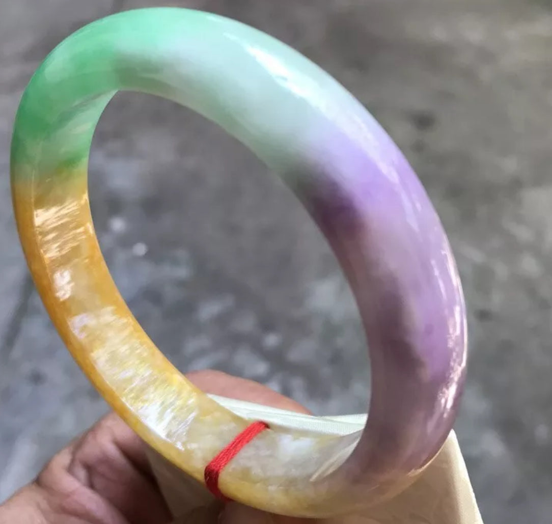 VINTAGE XXL Jadeite Green/Yellow/Lavender Jade Bangle Size 66mm D735 - JazzyJewelbyAmina