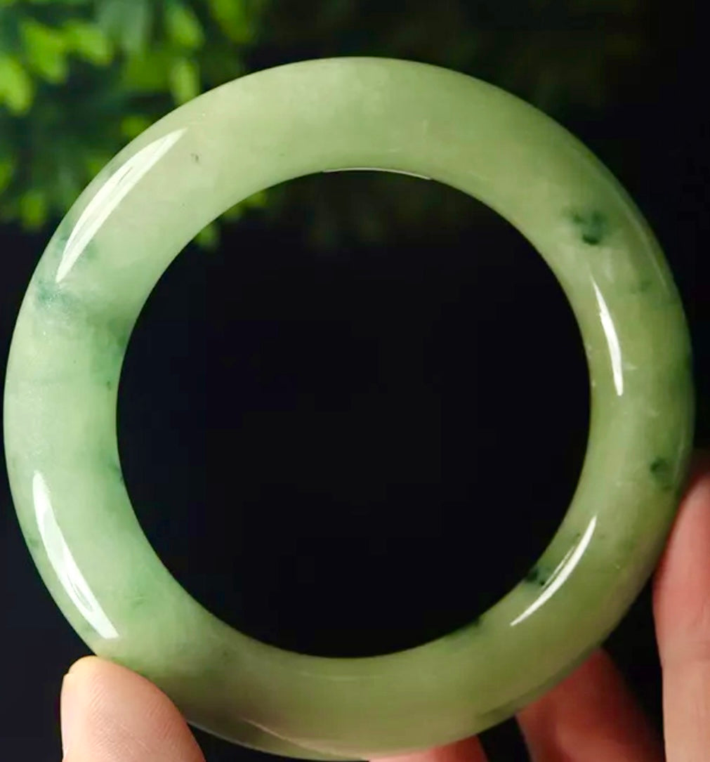 VINTAGE Large Jadeite Green Jade Bane Size 60mm Round Princess Chunky Cut S245 - JazzyJewelbyAmina