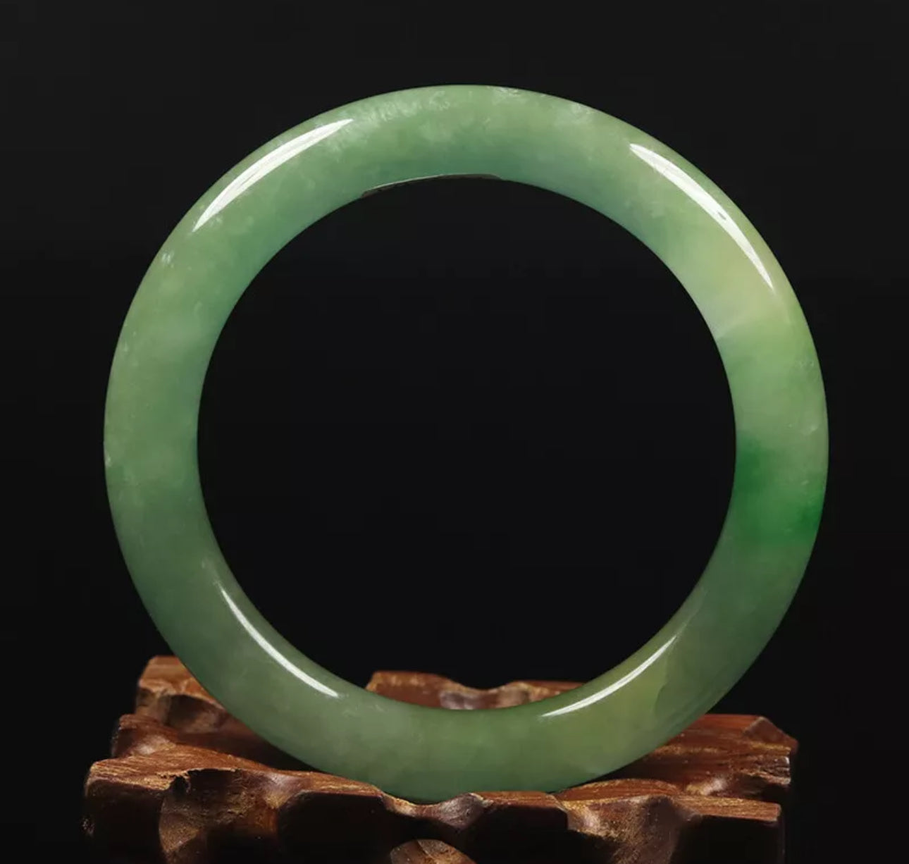 VINTAGE Small Jadeite Green Jade Bangle Size 55mm Round Princess Chunky Cut A455 - JazzyJewelbyAmina