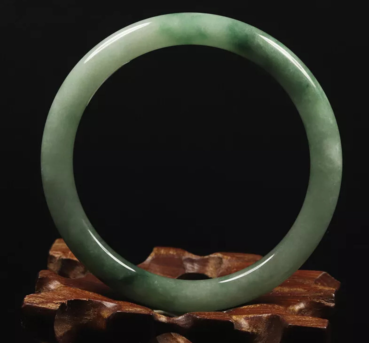 VINTAGE Small Jadeite Green Jade Bangle Size 55mm Round Princess Cut L153 - JazzyJewelbyAmina