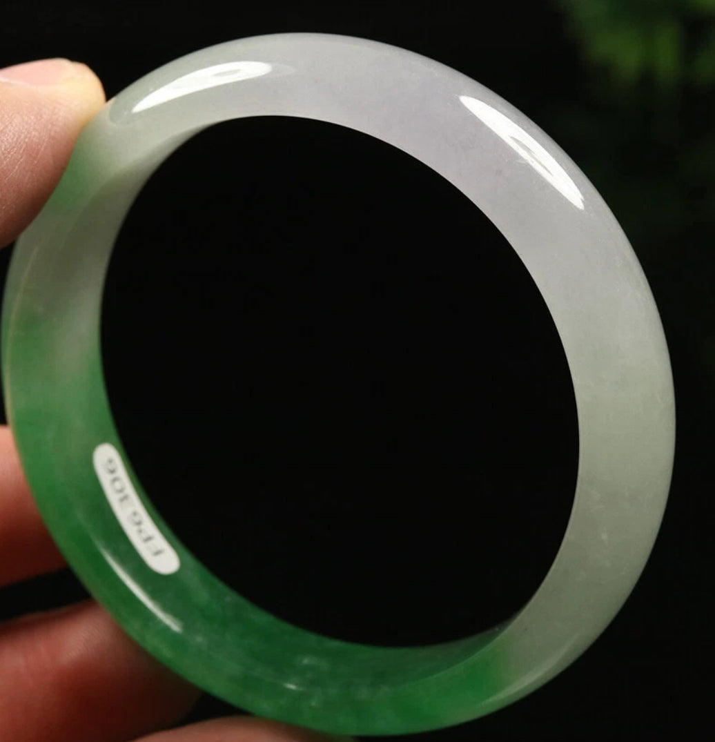 VINTAGE Small Jadeite Green/Lavender Jade Bangle Size 56 MM White Lavender ICY Jade! G665 - JazzyJewelbyAmina
