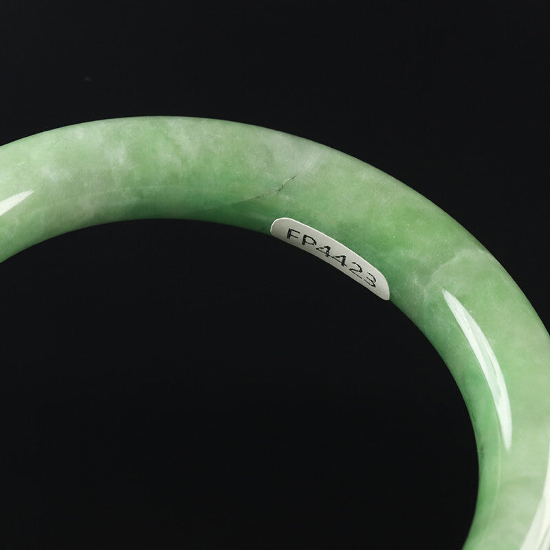 VINTAGE Medium Jadeite Green Jade Bangle Size 59mm Round Princess Cut Ombré Jade Green U899