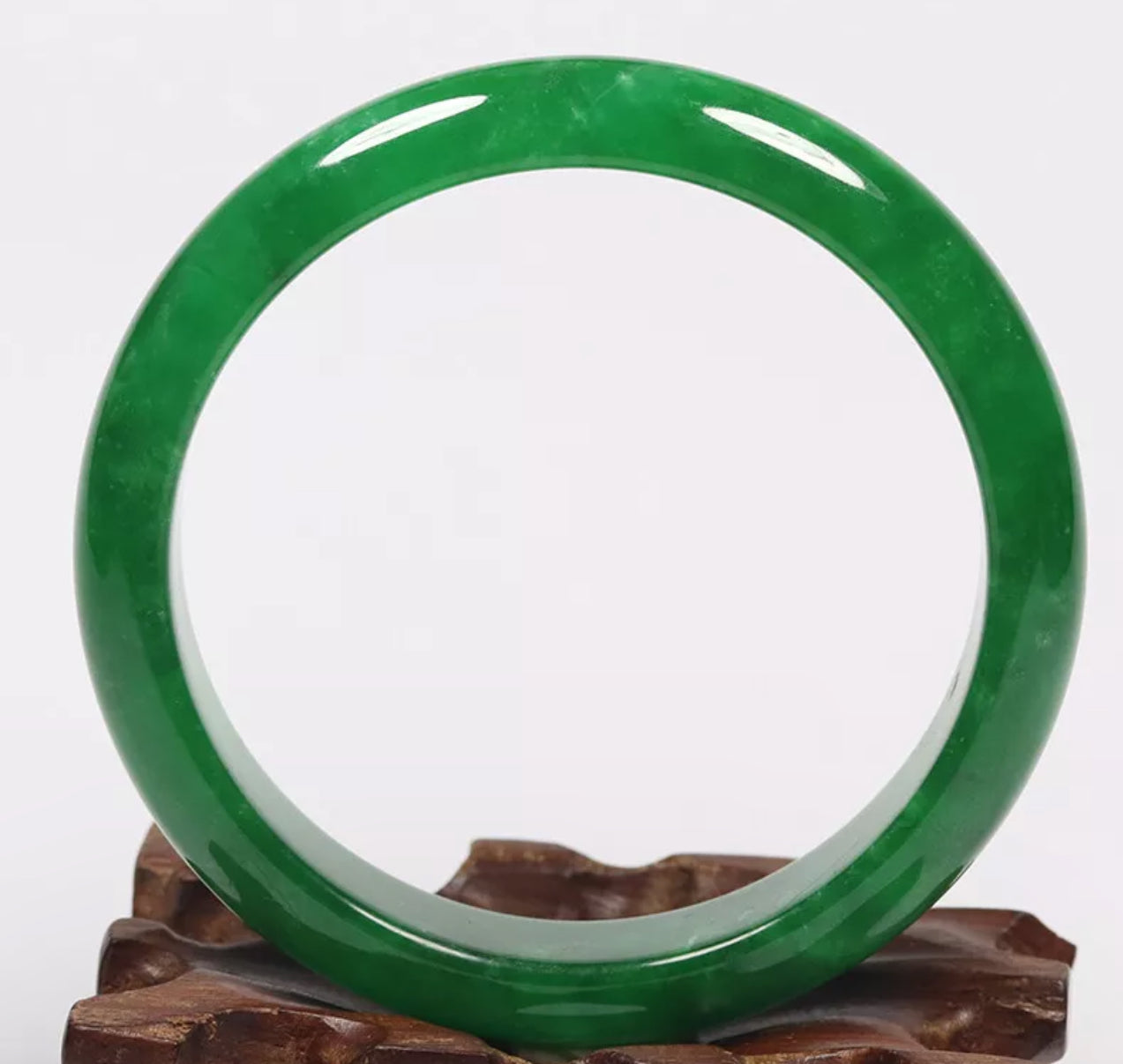 VINTAGE Medium Jadeite Green Jade Bangle Size 58mm A8181 - JazzyJewelbyAmina