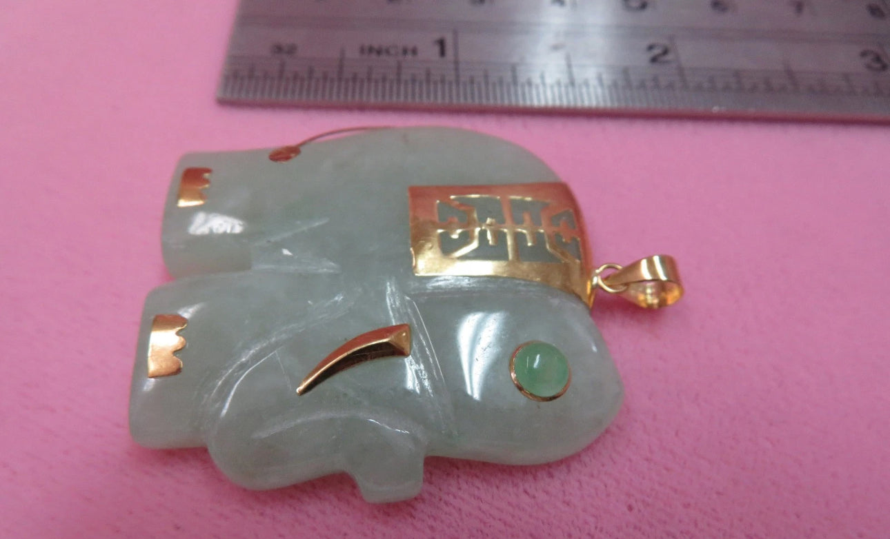 VINTAGE Jade 14k Solid Gold Bail Green Elephant - Green Jade Eye - JazzyJewelbyAmina