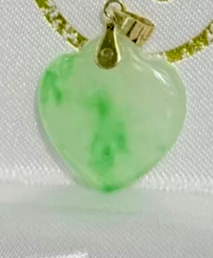VINTAGE 14k Yellow Gold (Stamped) Green Jade Heart Pendant High Quality Burmese Jade - JazzyJewelbyAmina