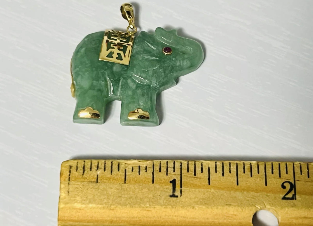 VINTAGE Jadeite Green Jade Elephant 14k Yellow Gold w/ Red Ruby Eye Pendant - Fine Jade Piece - JazzyJewelbyAmina