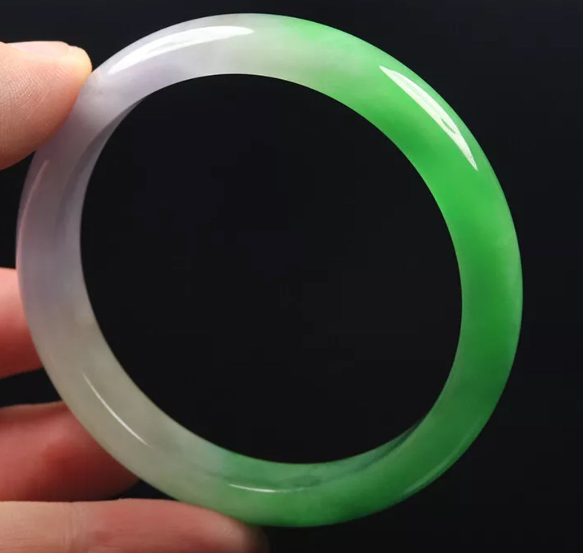 VINTAGE Medium Jadeite Green/Lavender Jade Bangle Size 58mm U515 - JazzyJewelbyAmina