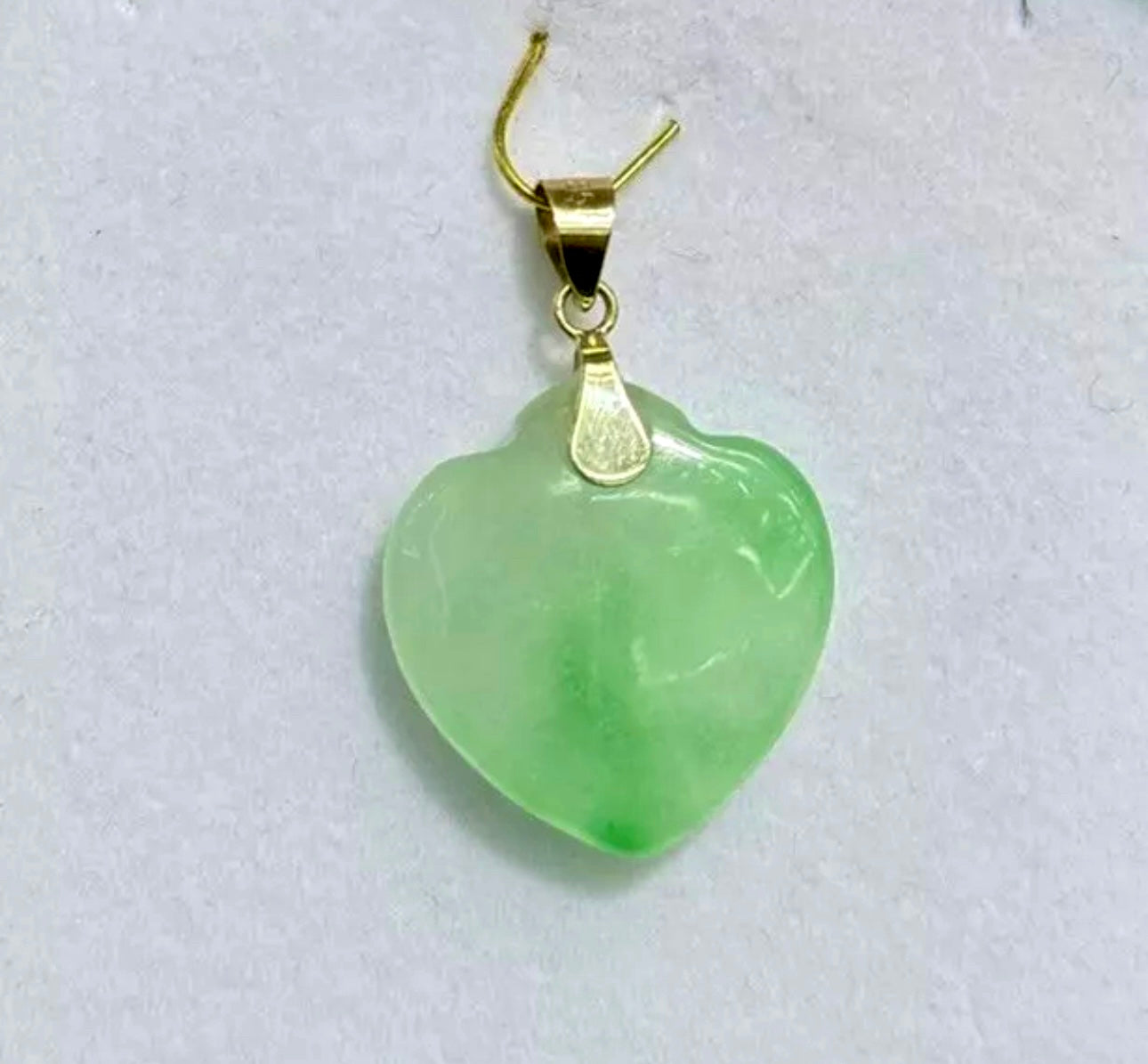 VINTAGE 14k Yellow Gold (Stamped) Green Jade Heart Pendant High Quality Burmese Jade - JazzyJewelbyAmina