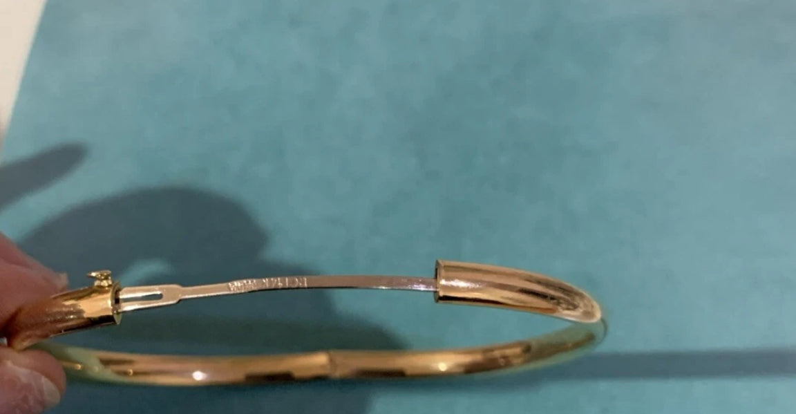 VINTAGE Owned 14k Yellow Gold Hinged Bangle Bracelet 2.5” (RCI 14k Stamped)