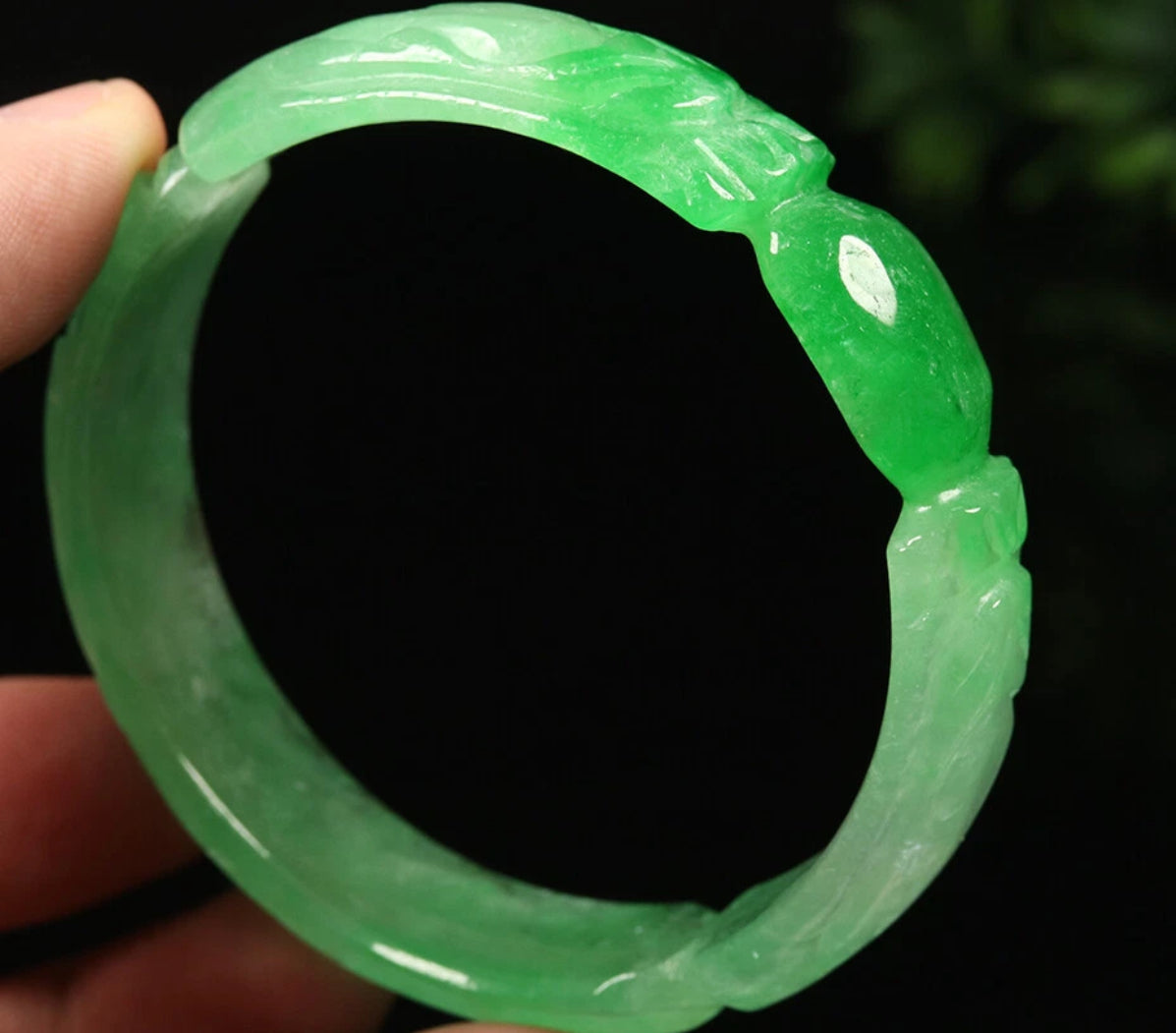 VINTAGE Large Jadeite Green Jade Handcarved Dragon Phoenix Size 60 mm - Emerald Green Jade U179
