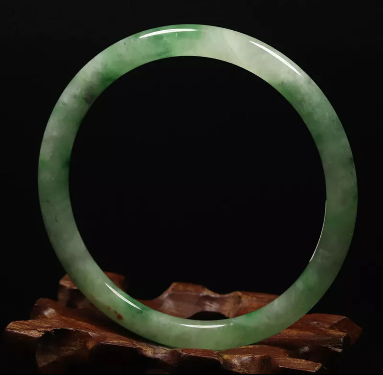 VINTAGE Medium Jadeite Green Jade Bangle Size 59mm Round Princess Thin Cut U301 - JazzyJewelbyAmina