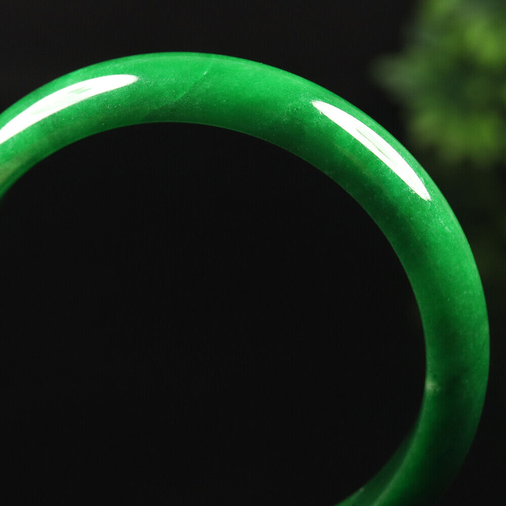 VINTAGE Medium jade Ute Green Jade Bangle Size 58mm M385 - JazzyJewelbyAmina