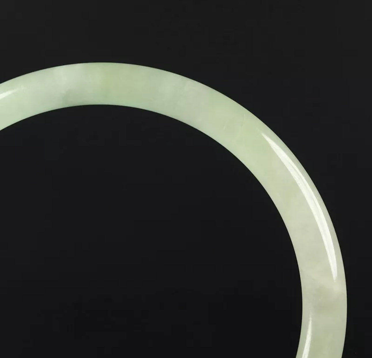 VINTAGE Medium Jadeite Green Icy Jade Bangle Size 57mm Round Princess Cut U087 - JazzyJewelbyAmina