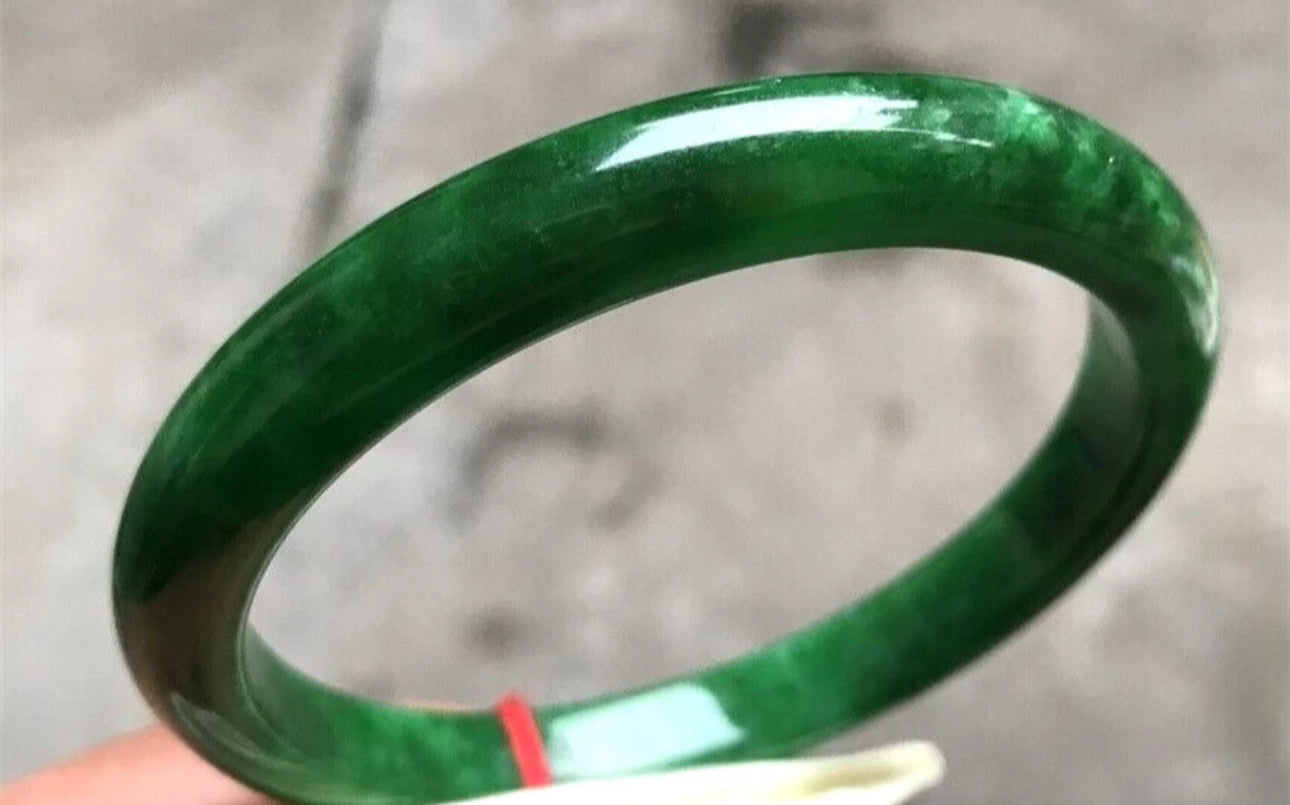 VINTAGE XL Jadeite Emerald Green Jade Bangle Size 65mm U744
