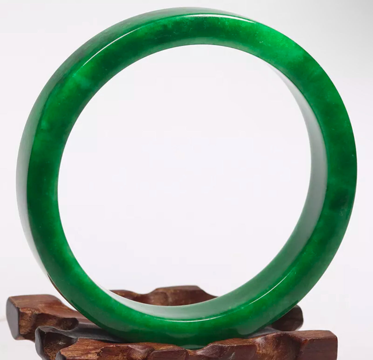 VINTAGE XXL Jadeite Green Jade Bangle Size 67mm Apple Green Jade Square Cut M933 - JazzyJewelbyAmina