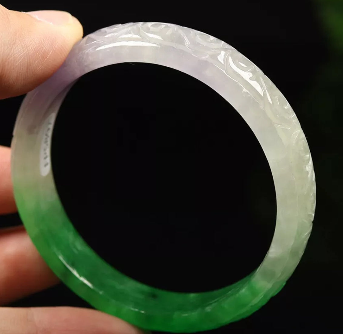 VINTAGE Small Jadeite Green/White/Lavender Hand-carved Ruyi Jade Bangle Size 55mm M847 - JazzyJewelbyAmina