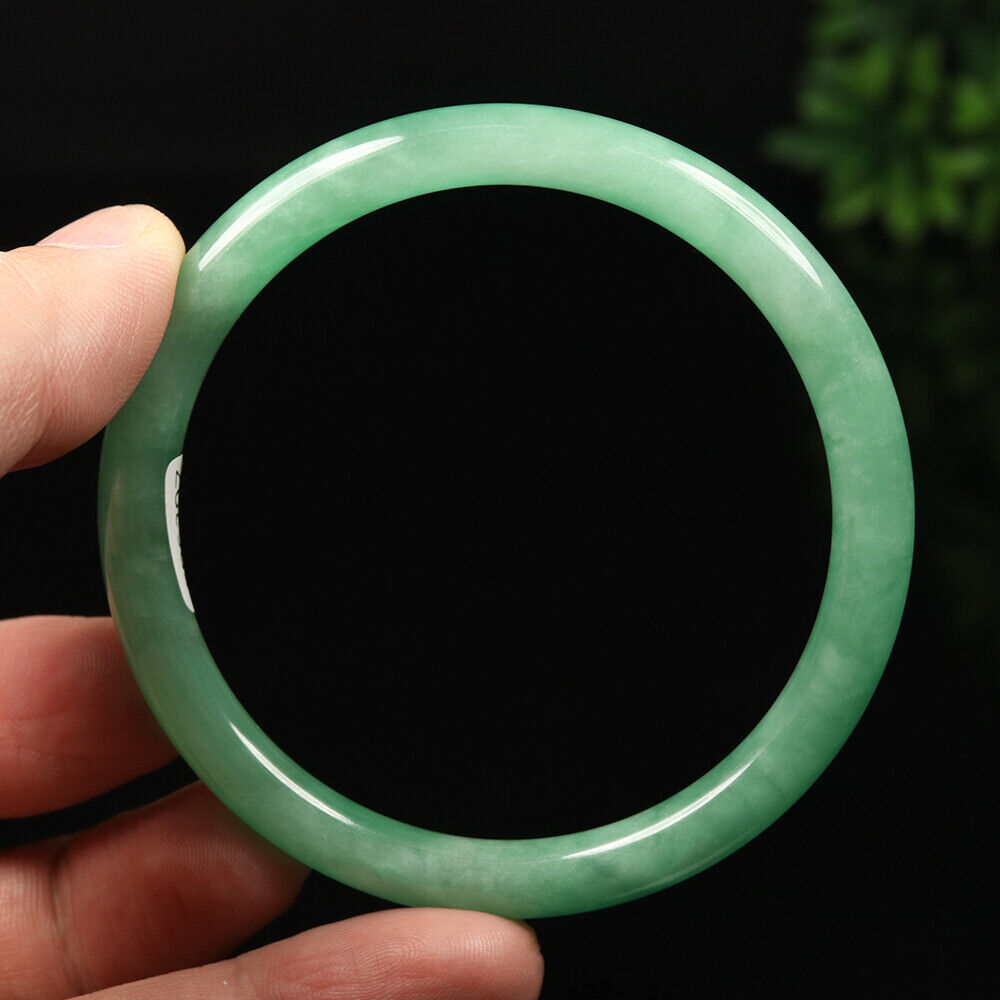 VINTAGE Large Jadeite Apple Green Jade Bangle Round Princess Cut Size 60 mm M397 - JazzyJewelbyAmina