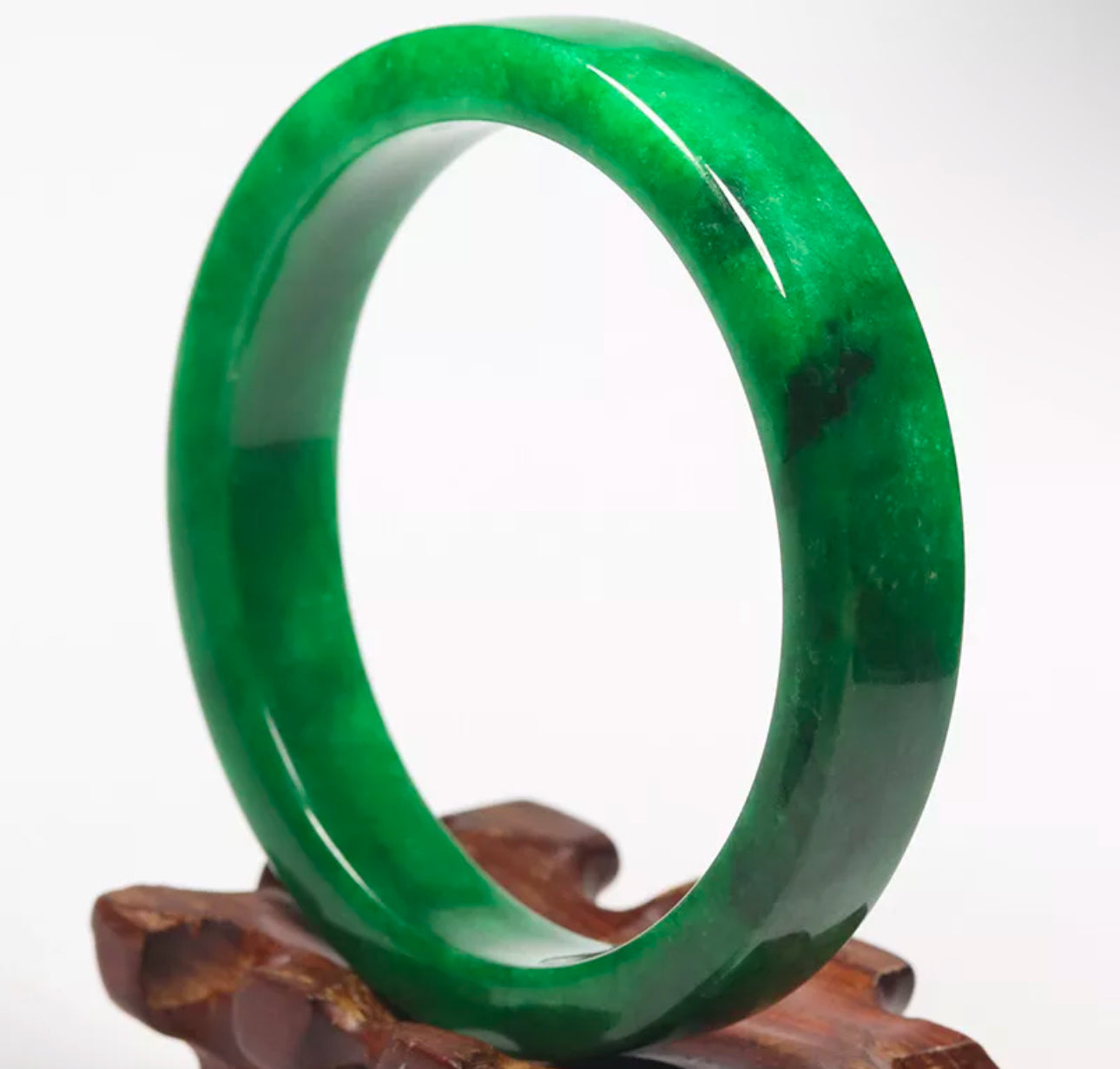 VINTAGE XXL Jadeite Green Jade Bangle Size 67mm Apple Green Jade Square Cut M933 - JazzyJewelbyAmina
