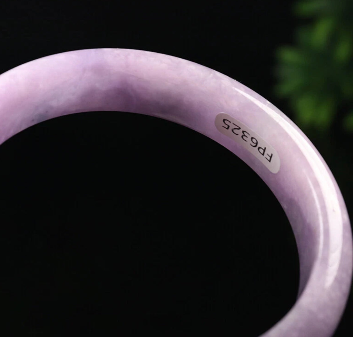 VINTAGE Medium Jadeite Lavender Jade Bangle Size 57 MM Rich Lavender Jade Shade G703 - JazzyJewelbyAmina