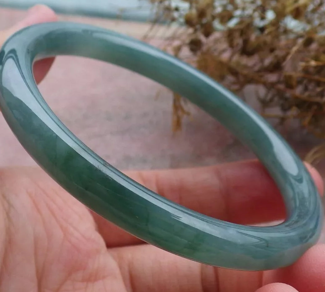 VINTAGE Medium Jadeite Green Jade Bangle Certified Size 58.5mm Round Princess Cut S796 - JazzyJewelbyAmina