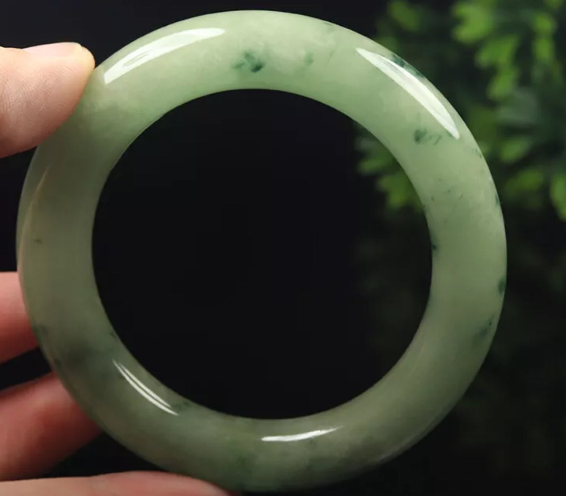 VINTAGE Large Jadeite Green Jade Bane Size 60mm Round Princess Chunky Cut S245 - JazzyJewelbyAmina