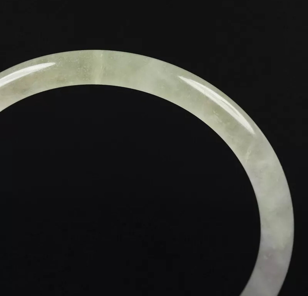 VINTAGE Medium Jadeite Icy Green/White Jade Bangle Size 58mm Round Princess Thin Cut Stackable Bangle U943 - JazzyJewelbyAmina
