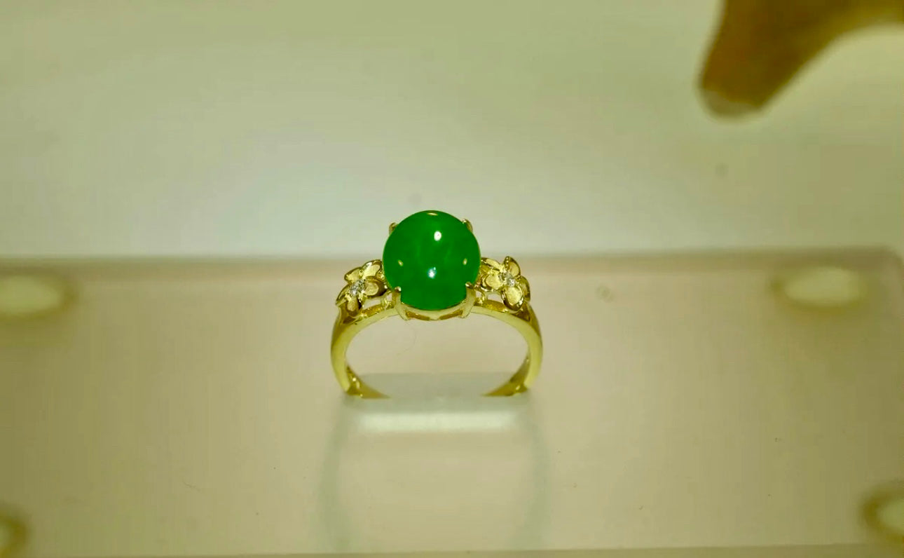 VINTAGE Hawaiian Jade Sterling Silver Plumeria Ring Size 8 US D1210 - JazzyJewelbyAmina