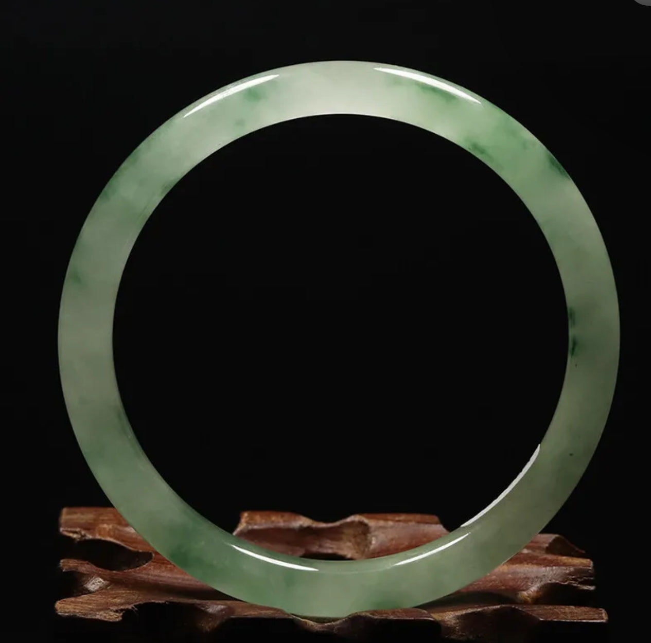VINTAGE Medium Jadeite Green Jade Bangle Size 59mm Round Princess Cut A37 - JazzyJewelbyAmina