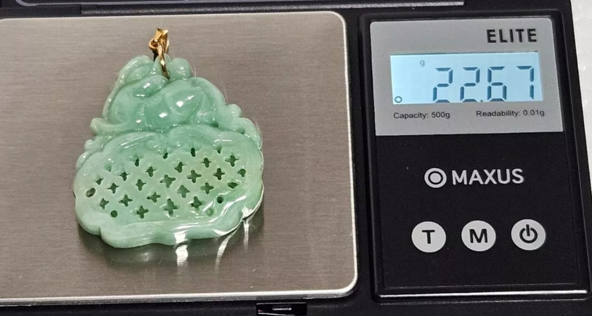 VINTAGE Jade Green 14K Solid Gold Bail - Pixiu Dragon Unique Fine Gold Jade - JazzyJewelbyAmina