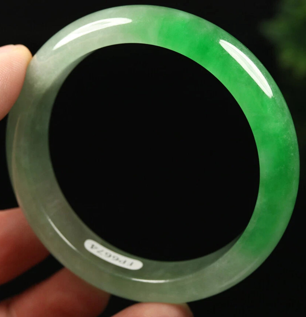 VINTAGE Small Jadeite Green Jade Bangle Size 56mm Unique Ombré Jade A041