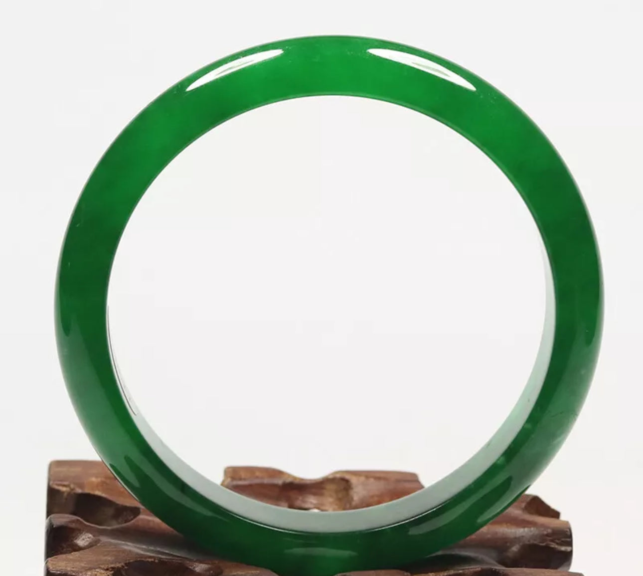 VINTAGE Medium Jadeite Green Jade Bangle Size 58mm O153 - JazzyJewelbyAmina
