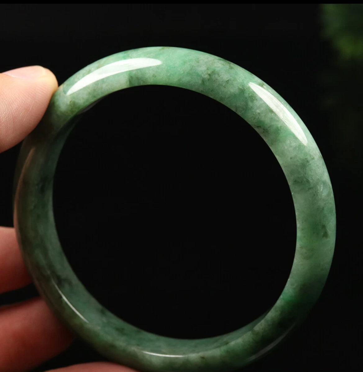 VINTAGE Large Certified Jadeite Green Jade Bangle Size 62 MM S063