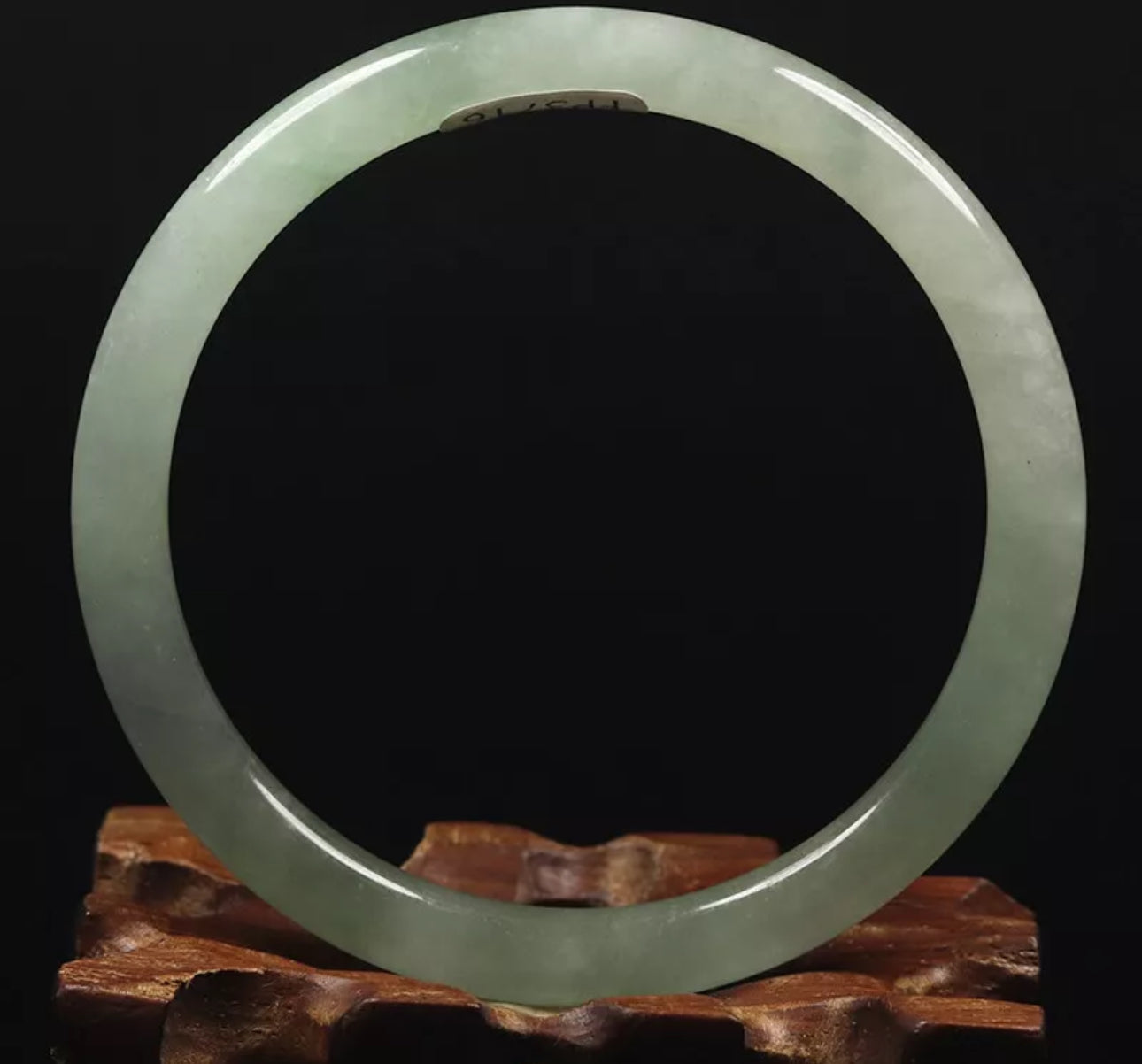 VINTAGE Medium Jadeite Green Jade Bangle Size 59mm Round Princess Thin Cut O485 - JazzyJewelbyAmina