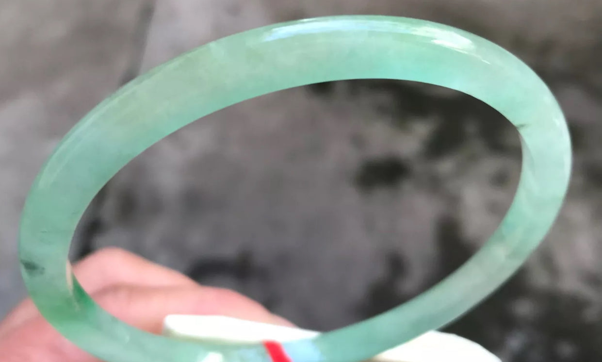 VINTAGE XXL Jadeite Green Jade Bangle Size 74.5 mm D363 - JazzyJewelbyAmina