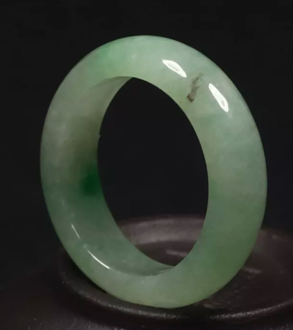 VINTAGE Medium Jadeite Green Jade Ring Certified Size 7.75 mm US R527 - JazzyJewelbyAmina
