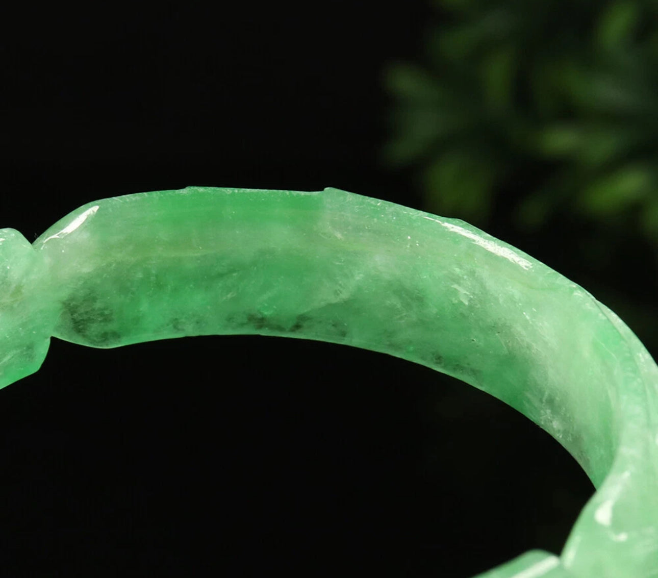 VINTAGE Large Jadeite Green Jade Handcarved Dragon Phoenix Size 60 mm - Emerald Green Jade U179