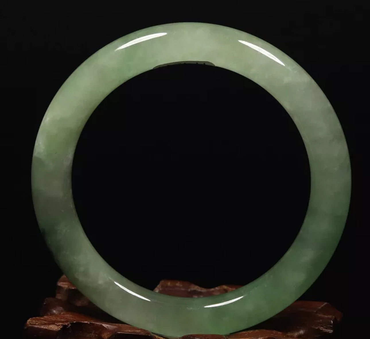 VINTAGE Medium Icy Jadeite Green Jade Bangle Size 58mm Round Princess Cut O543 - JazzyJewelbyAmina