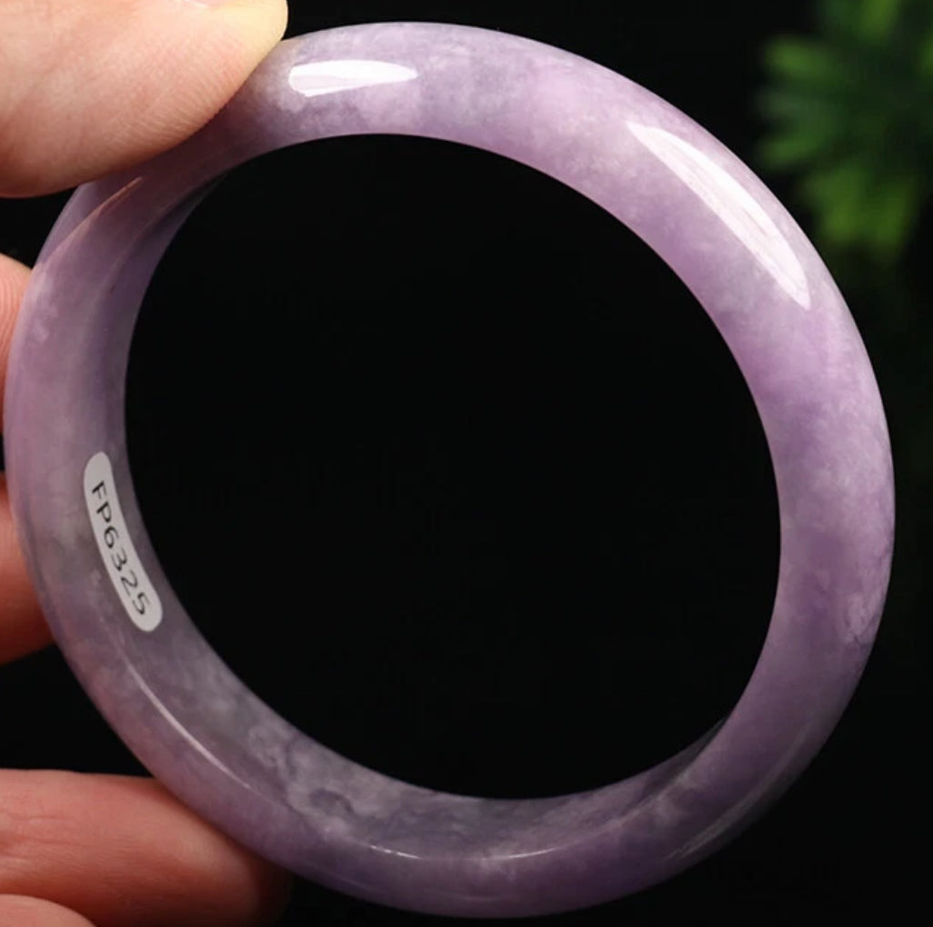 VINTAGE Medium Jadeite Lavender Jade Bangle Size 57 MM Rich Lavender Jade Shade G703 - JazzyJewelbyAmina