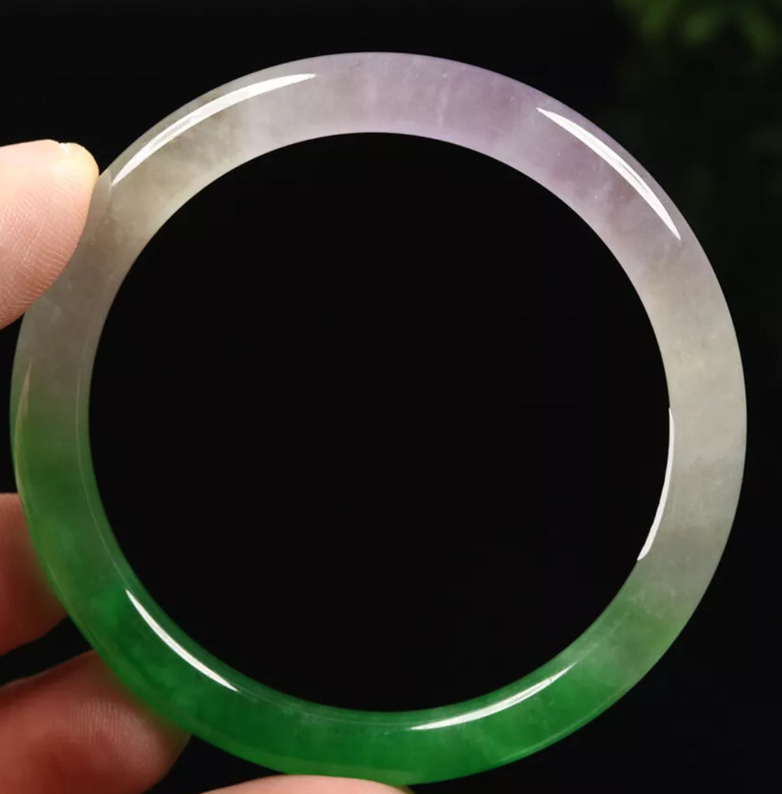 VINTAGE Small Jadeite Green Lavender Jade Bangle Round Princess Cut Size 55mm L487 - JazzyJewelbyAmina
