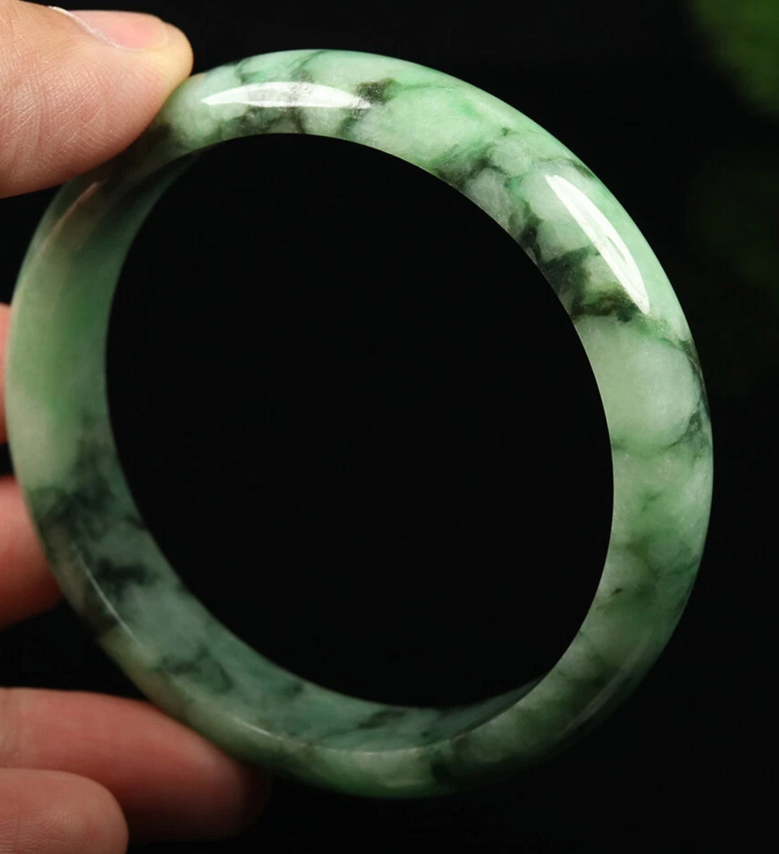 VINTAGE Large Jadeite Green Flower Jade Bangle Certified Size 61 MM U107