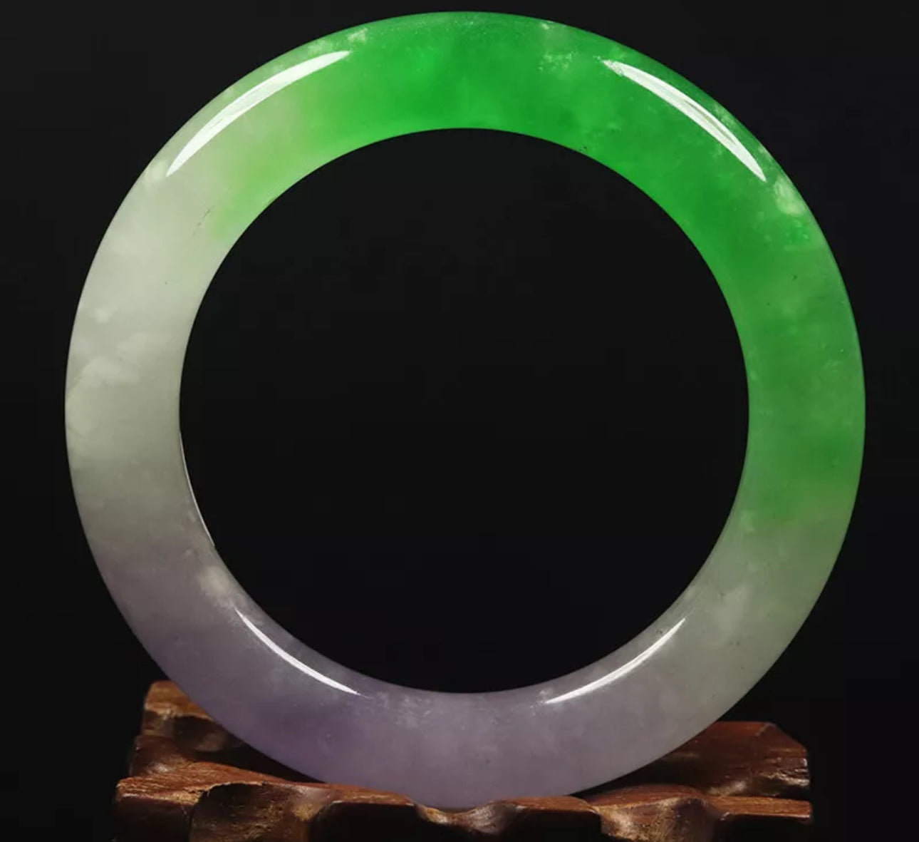 VINTAGE Medium Jadeite Green Lavender Jade Bangle Round Princess Chunky Cut Size 58mm Y295 - JazzyJewelbyAmina