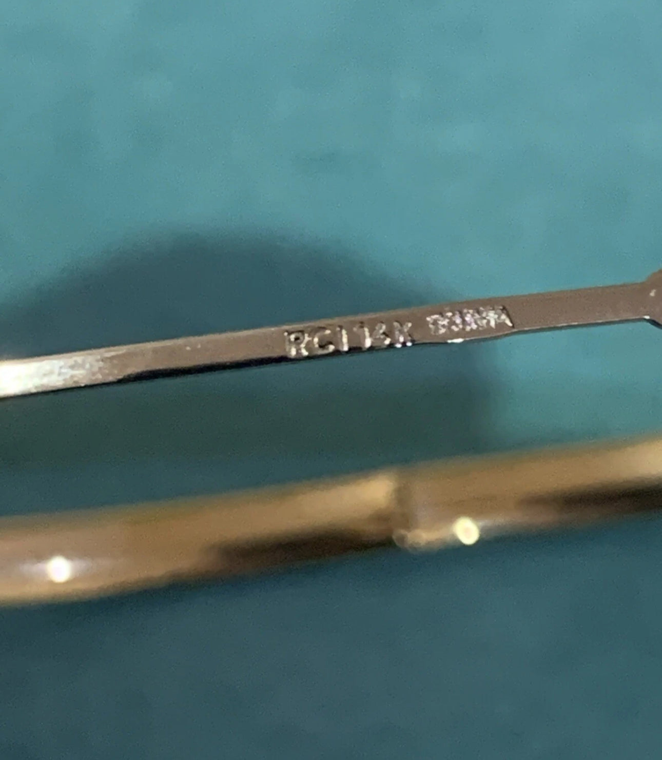 VINTAGE Owned 14k Yellow Gold Hinged Bangle Bracelet 2.5” (RCI 14k Stamped)