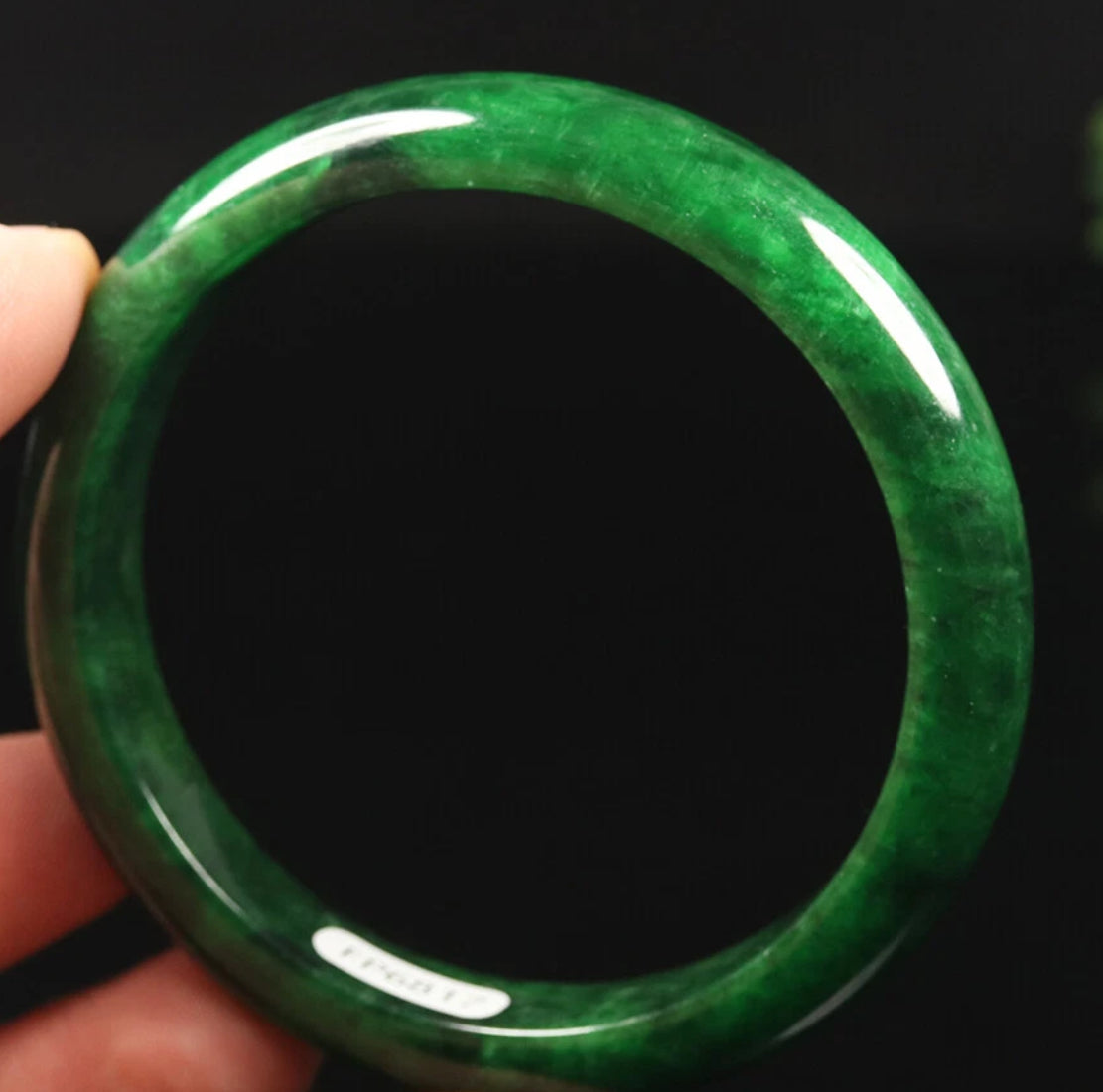 VINTAGE Medium Jadeite Green Hade Bangle size 58mm Y687