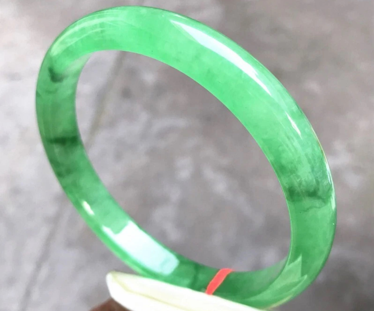 VINTAGE XXL Jadeite Icy Green Jade Bangle Size 76 MM Unique Jade G097 - JazzyJewelbyAmina