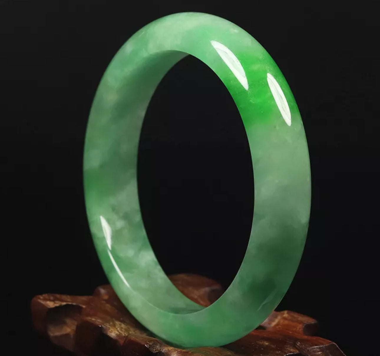 VINTAGE Medium Jadeite Green Jade Bangle Size 59mm O629 - Pop Green! - JazzyJewelbyAmina