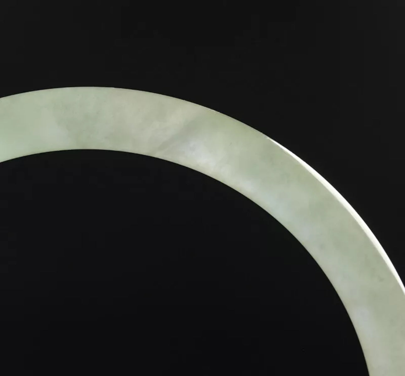 VINTAGE Medium Jadeite Green Icy Jade Bangle Size 57mm Round Princess Cut U087 - JazzyJewelbyAmina